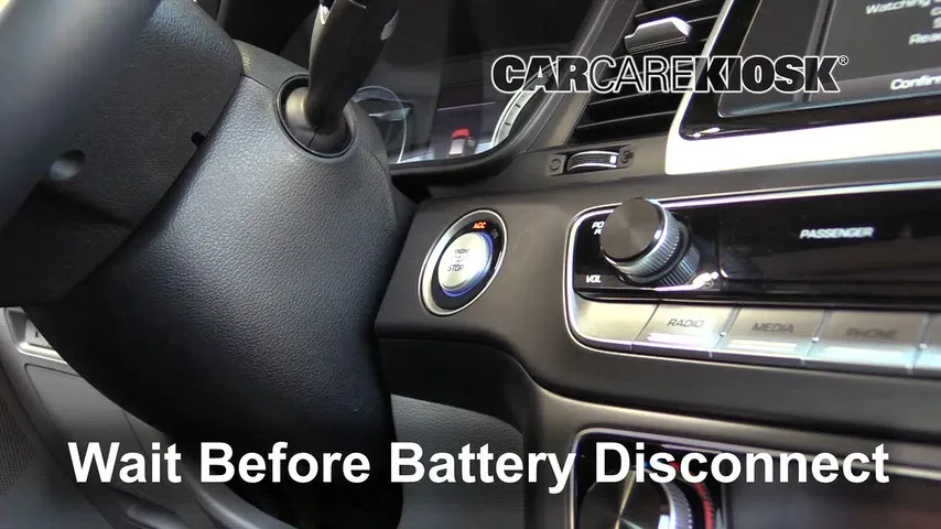 2019 Hyundai Sonata Sport 2.4L 4 Cyl. Battery Replace